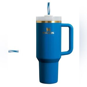 Stanley Artic Twist 40 oz cup BRAND NEW Flowstate Quencher Tumbler